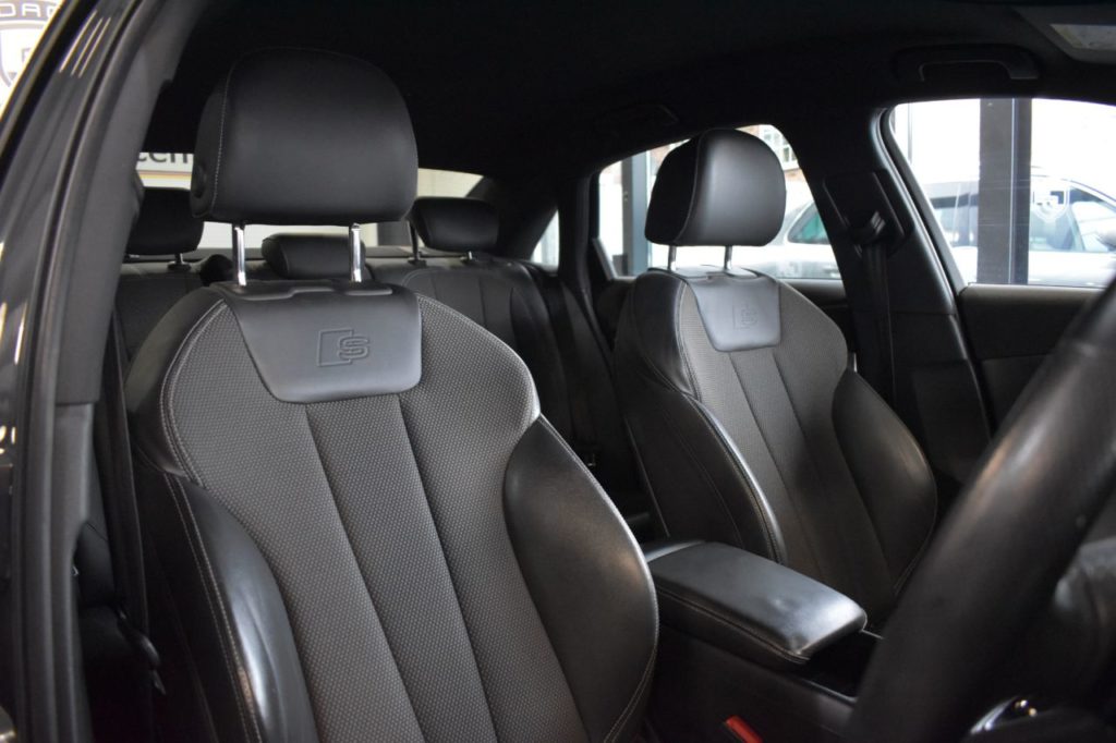 Used_2016_GREY_AUDI_A4_2