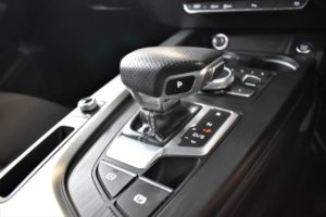 Used_2016_GREY_AUDI_A4_2