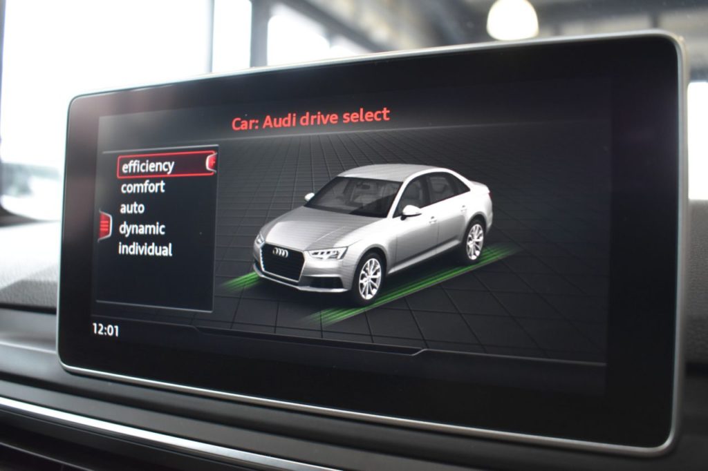 Used_2016_GREY_AUDI_A4_2