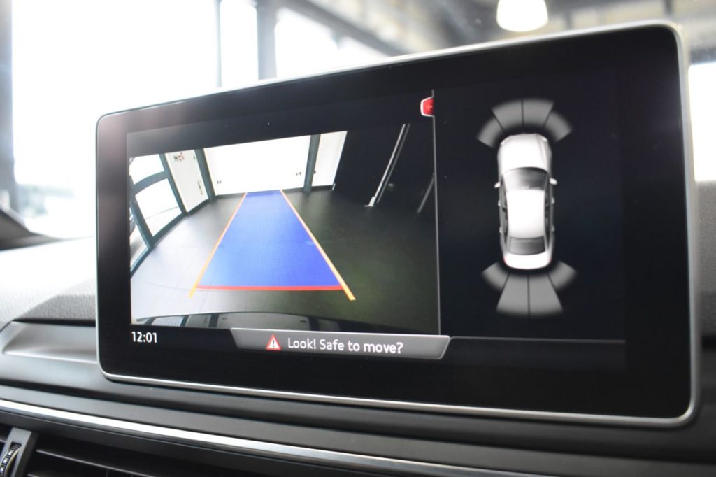 Used_2016_GREY_AUDI_A4_2