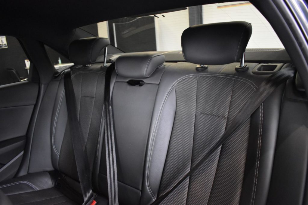 Used_2016_GREY_AUDI_A4_2