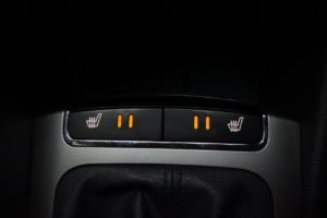 Used_2016_WHITE_KIA_RIO_1