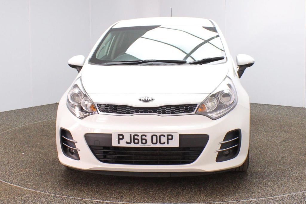 Used_2016_WHITE_KIA_RIO_1