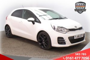 Used 2016 WHITE KIA RIO Hatchback 1.4 3 ISG 5d 107 BHP (reg. 2016-10-31) for sale in Lees