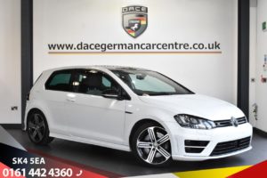 Used 2016 WHITE VOLKSWAGEN GOLF Hatchback 2.0 R DSG 3d AUTO 298 BHP (reg. 2016-06-24) for sale in Bowdon