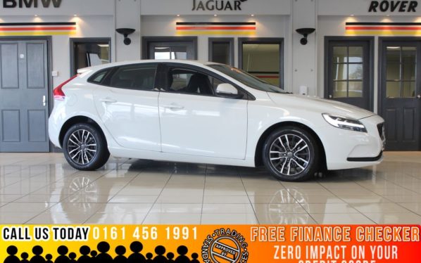 Used 2016 WHITE VOLVO V40 Hatchback 2.0 D2 MOMENTUM 5d 118 BHP - TO ENQUIRE OR RESERVE CALL 0161 4561991 (reg. 2016-09-21) for sale in Marple