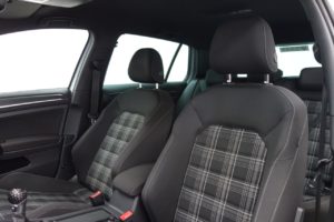 Used_2017_SILVER_VOLKSWAGEN_GOLF_2