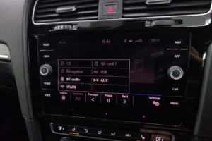 Used_2017_SILVER_VOLKSWAGEN_GOLF_2