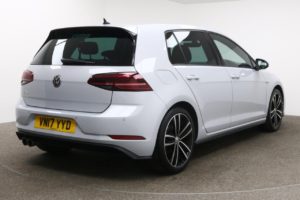Used_2017_SILVER_VOLKSWAGEN_GOLF_2
