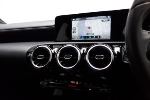 Used_2018_BLACK_MERCEDES-BENZ_A-CLASS_1