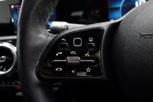 Used_2018_BLACK_MERCEDES-BENZ_A-CLASS_1