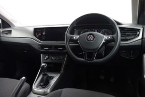 Used_2018_BLACK_VOLKSWAGEN_POLO_1