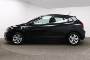 Used_2018_BLACK_VOLKSWAGEN_POLO_1