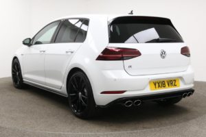 Used_2018_WHITE_VOLKSWAGEN_GOLF_2
