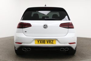 Used_2018_WHITE_VOLKSWAGEN_GOLF_2