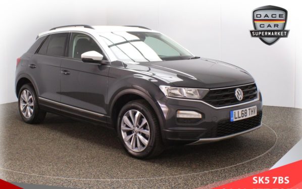 Used 2019 GREY VOLKSWAGEN T-ROC Hatchback 1.0 DESIGN TSI 5d 114 BHP (reg. 2019-01-18) for sale in Lees