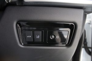 Used_2019_WHITE_JAGUAR_XE_2
