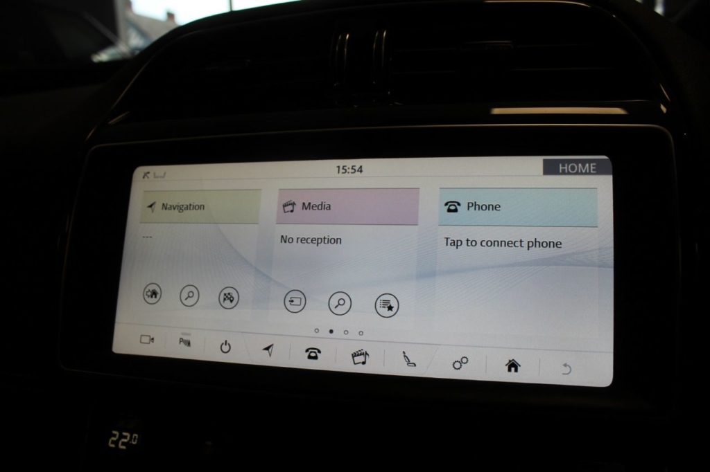 Used_2019_WHITE_JAGUAR_XE_2