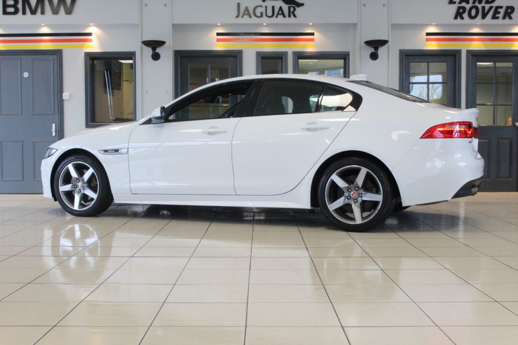 Used_2019_WHITE_JAGUAR_XE_2