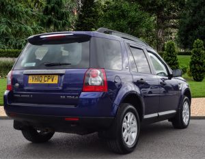 Used_2010_BLUE_LAND-ROVER_FREELANDER_2