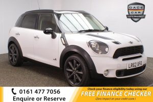 Used 2012 WHITE MINI COUNTRYMAN Hatchback 2.0 COOPER SD ALL4 5d AUTO 141 BHP (reg. 2012-09-14) for sale in Royton