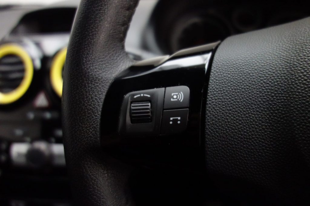 Used_2012_YELLOW_VAUXHALL_CORSA_1