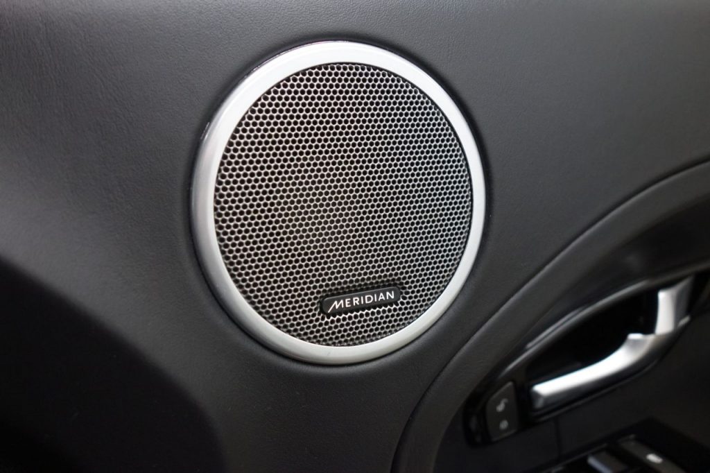 Used_2013_BLUE_LAND-ROVER_RANGE-ROVER-EVOQUE_2