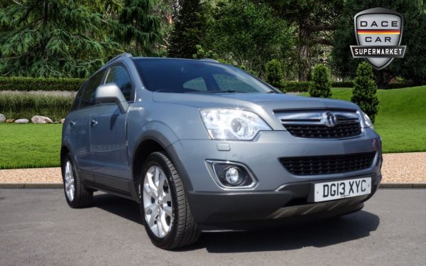 Used 2013 GREY VAUXHALL ANTARA Hatchback 2.2 SE NAV CDTI 4WD S/S 5d 161 BHP (reg. 2013-03-13) for sale in Royton