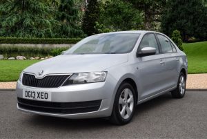 Used_2013_SILVER_SKODA_RAPID_1