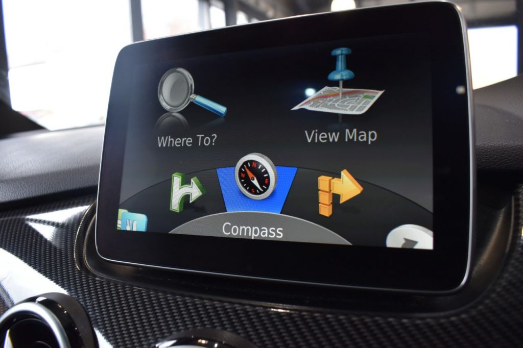 Used_2015_BLACK_MERCEDES-BENZ_B-CLASS_1