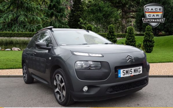 Used 2015 GREY CITROEN C4 CACTUS Hatchback 1.2 PURETECH FLAIR S/S 5d 109 BHP (reg. 2015-06-19) for sale in Royton