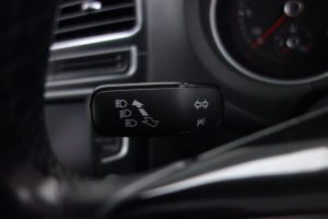 Used_2016_BLUE_VOLKSWAGEN_POLO_1