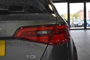 Used_2016_GREY_AUDI_A3_2