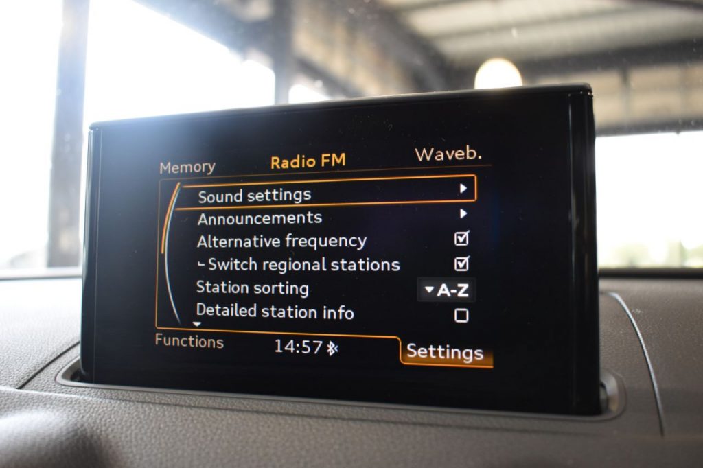 Used_2016_GREY_AUDI_A3_2