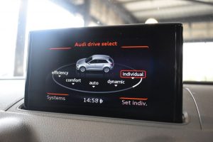 Used_2016_GREY_AUDI_A3_2