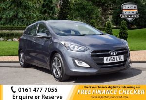 Used 2016 GREY HYUNDAI I30 Estate 1.6 CRDI SE NAV BLUE DRIVE 5d AUTO 109 BHP (reg. 2016-01-12) for sale in Royton