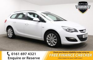 Used 2016 WHITE VAUXHALL ASTRA Estate 1.6 TECH LINE 5d 113 BHP (reg. 2016-03-30) for sale in Whitefield