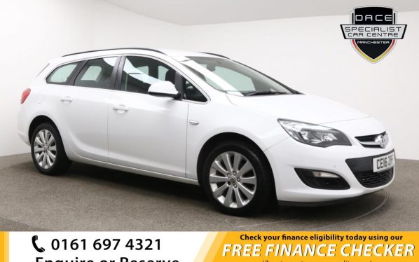 Used 2016 WHITE VAUXHALL ASTRA Estate 1.6 TECH LINE 5d 113 BHP (reg. 2016-03-30) for sale in Whitefield