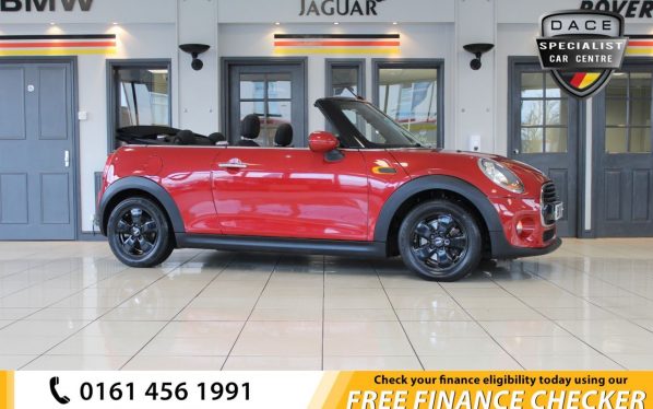 Used 2017 RED MINI CONVERTIBLE Convertible 1.5 COOPER 2d 134 BHP (reg. 2017-06-29) for sale in Hazel Grove