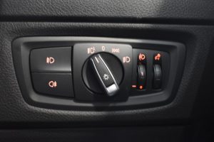 Used_2018_SILVER_BMW_1-SERIES_2