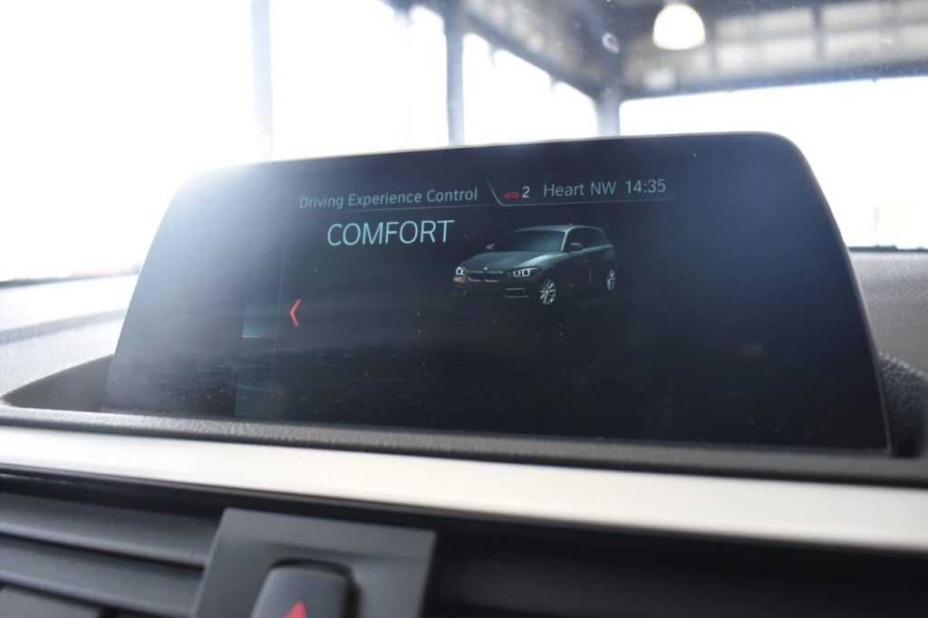 Used_2018_SILVER_BMW_1-SERIES_2