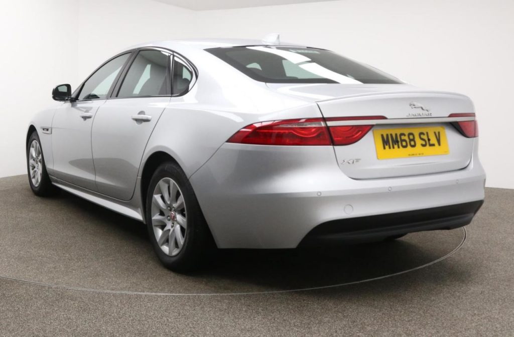 Used_2018_SILVER_JAGUAR_XF_2