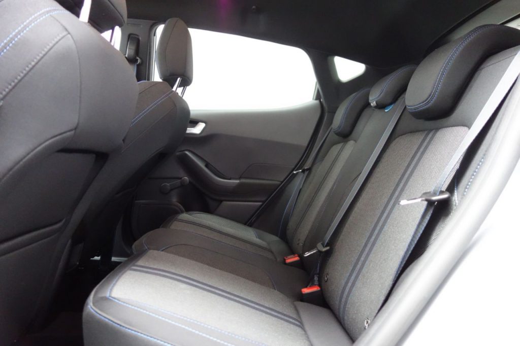 Used_2019_SILVER_FORD_FIESTA_1