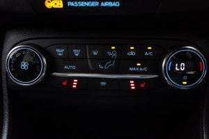 Used_2019_SILVER_FORD_FIESTA_1
