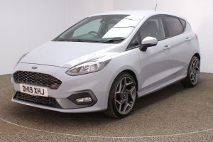 Used_2019_SILVER_FORD_FIESTA_1