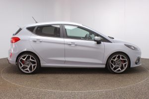 Used_2019_SILVER_FORD_FIESTA_1