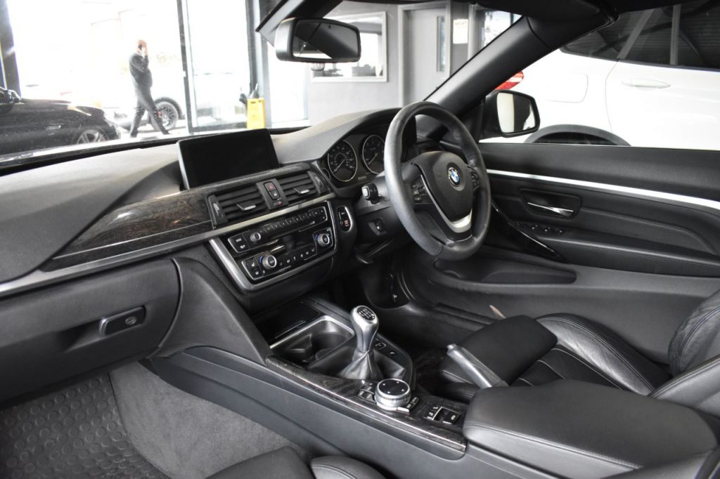 Used_2014_GREY_BMW_4-SERIES_2