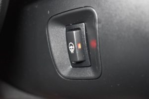 Used_2014_GREY_BMW_4-SERIES_2