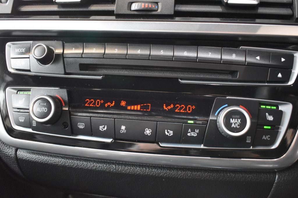 Used_2014_GREY_BMW_4-SERIES_2