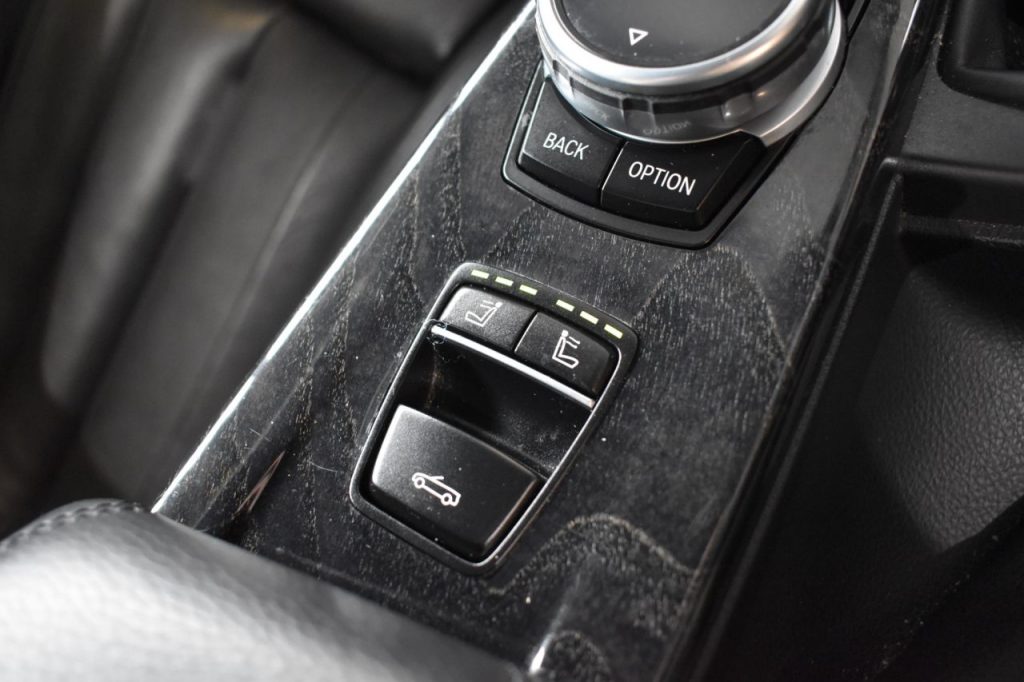 Used_2014_GREY_BMW_4-SERIES_2